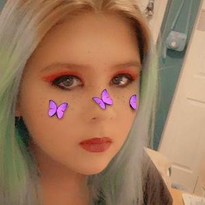 Meet your Posher, Hayleigh